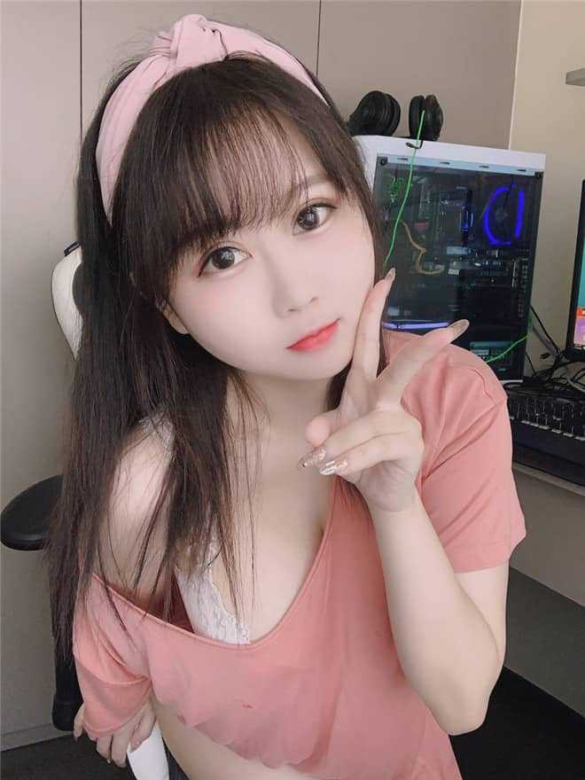 小草莓视频App截图
